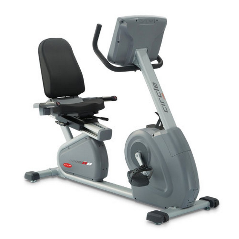 Горизонтальный велотренажер Circle Fitness R8 800_800